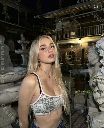 Full leaked Honeypuu private onlyfans photo