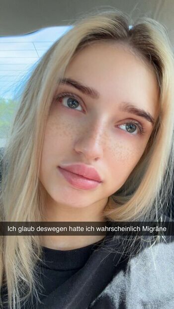 Full leaked Honeypuu private onlyfans photo