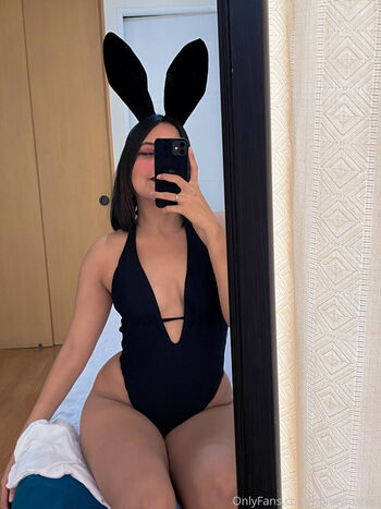 Full leaked Honeyrashell private onlyfans photo