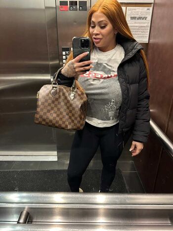 Full leaked Honeythemilf private onlyfans photo