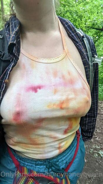Full leaked Honeyyy private onlyfans photo