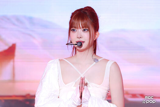 Hong Eunchae 홍은채