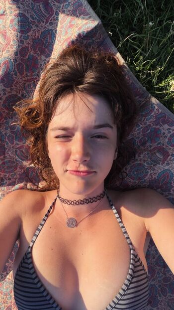 Full leaked Hoolabaloobaa private onlyfans photo