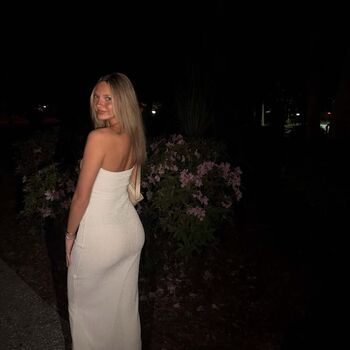 Full leaked Hope adams private onlyfans photo