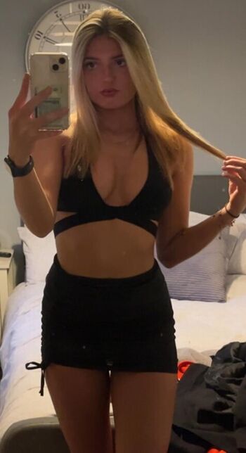 Full leaked Hope docherty page private onlyfans photo