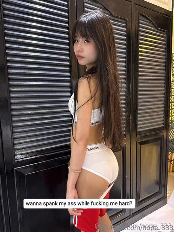 Full leaked Briki cos/ private onlyfans photo