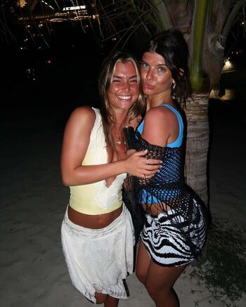 Full leaked Hopie schlenker page private onlyfans photo