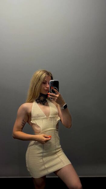Full leaked Hotblondy private onlyfans photo