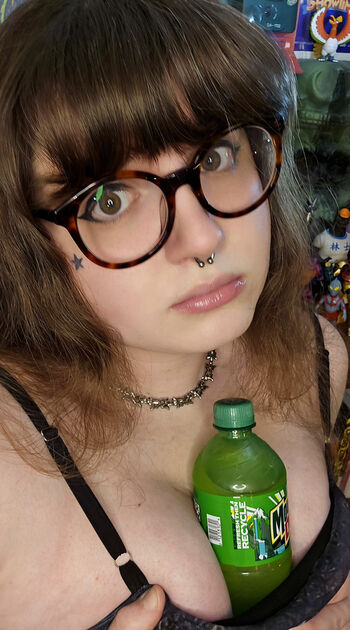 Full leaked Hotgirldrinksdew private onlyfans photo