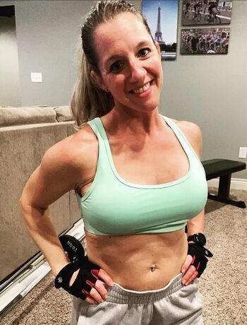 Full leaked Hotmommatease private onlyfans photo