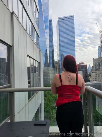 Full leaked Hotsexywifect private onlyfans photo