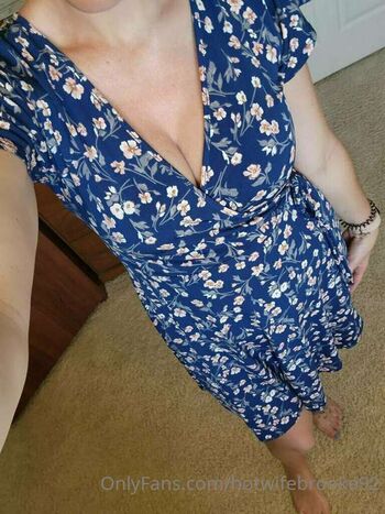 Full leaked Hotwife brooke private onlyfans photo