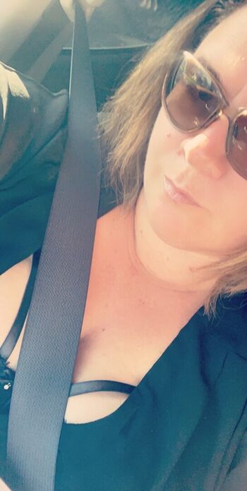 HOTWIFE_Joanna