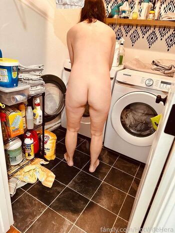 Full leaked Hotwifehera private onlyfans photo