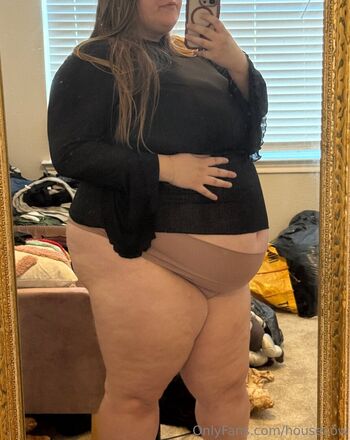 Full leaked Housecow private onlyfans photo
