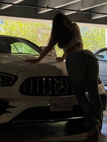 Full leaked Huda mustafa private onlyfans photo
