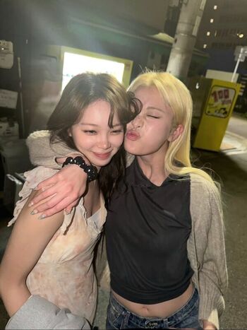 Full leaked Huh yunjin private onlyfans photo
