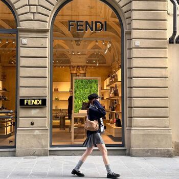 Huh Yunjin 허윤진