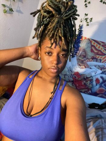 Full leaked Hunnybee alleh private onlyfans photo