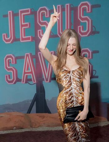 Full leaked Hunter schafer private onlyfans photo