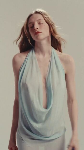 Full leaked Hunter schafer page private onlyfans photo