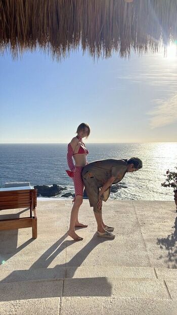 Full leaked Hunter schafer private onlyfans photo