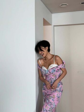 Full leaked Hwasa private onlyfans photo