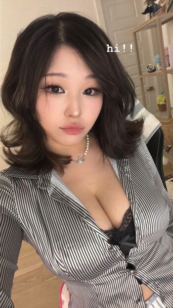 Full leaked Hyoon private onlyfans photo