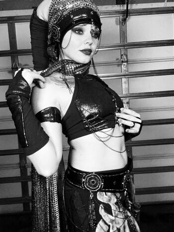 Full leaked Hythrall private onlyfans photo