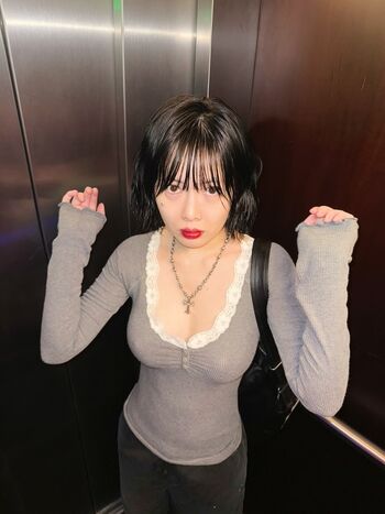 Full leaked Hyuna private onlyfans photo