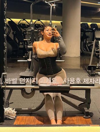 Full leaked Hyunji queen private onlyfans photo