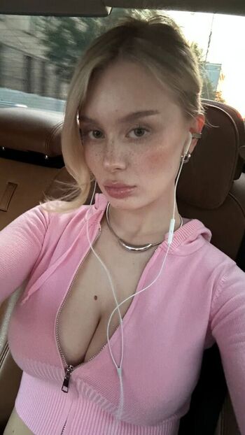 Full leaked I am doshik page private onlyfans photo