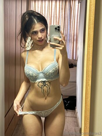 Full leaked Iaaras page private onlyfans photo