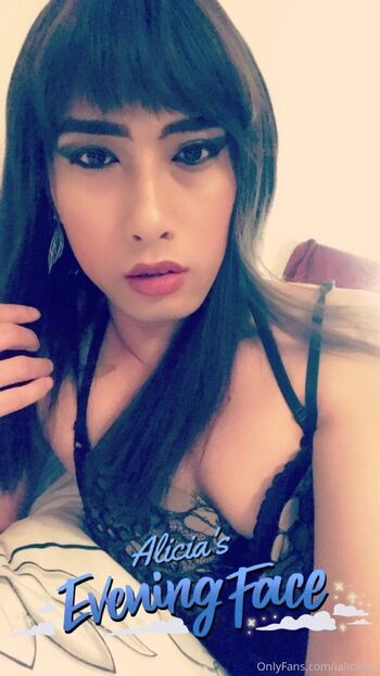 Full leaked Ialiciau private onlyfans photo