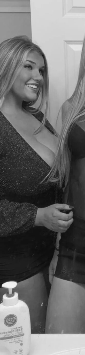 Full leaked Iamavab private onlyfans photo
