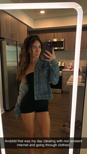 Full leaked Iambaylee private onlyfans photo