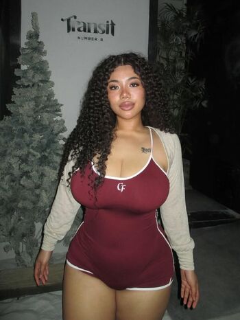 Full leaked Iamchihuchakbo page private onlyfans photo