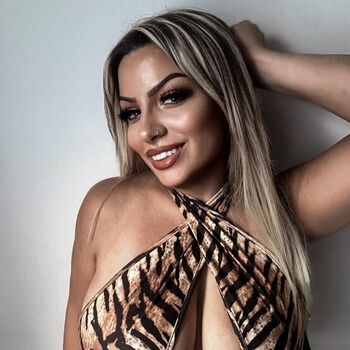 Full leaked Iamsamvela private onlyfans photo