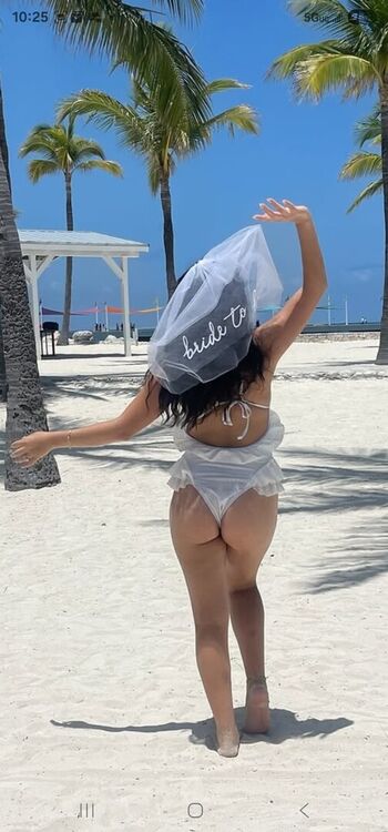 Full leaked Iamsofiabella private onlyfans photo