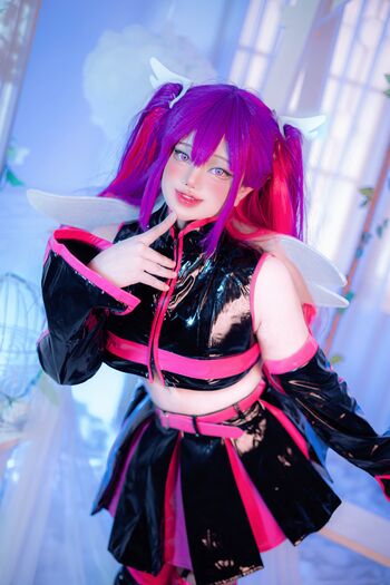 Full leaked Iamyourwaiffuu private onlyfans photo