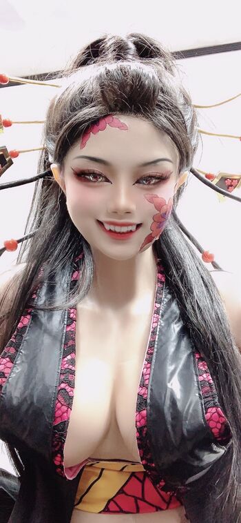 Full leaked Iamyourwaiffuu private onlyfans photo