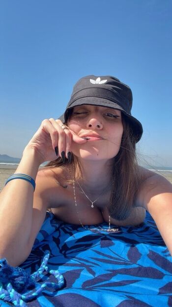 Full leaked Iara broin private onlyfans photo