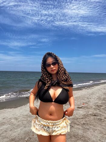Full leaked Icee bariuad private onlyfans photo