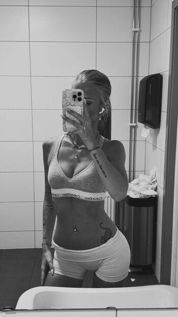 Full leaked Ida persson private onlyfans photo