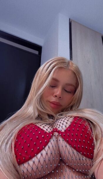 Full leaked Idanielavilla private onlyfans photo
