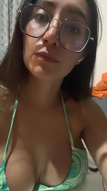 Full leaked Idannyeli page private onlyfans photo