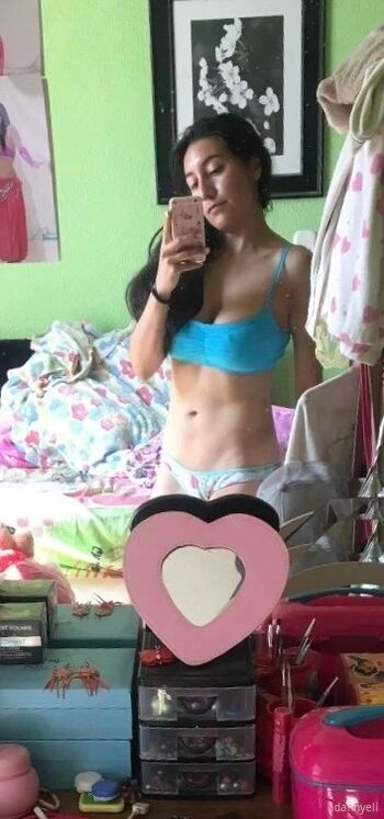 Full leaked Idannyeli private onlyfans photo