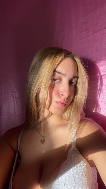 Full leaked Iiitsmery page private onlyfans photo