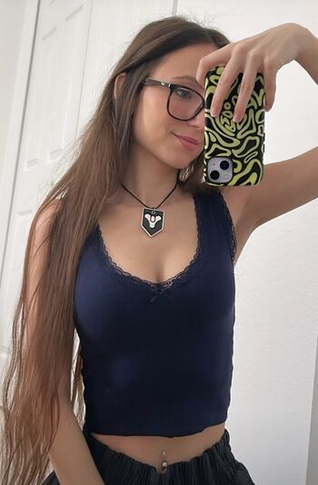 Full leaked Iiizwerg private onlyfans photo
