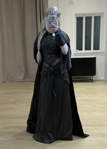 Full leaked Iimgraves private onlyfans photo